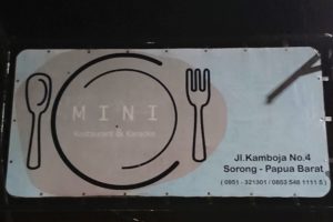 The sign of Mini Restaurant